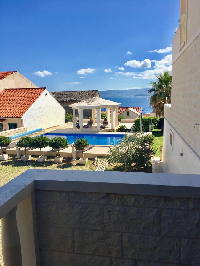 Apartments Villa Jadranka Adults Only Bol Exterior photo